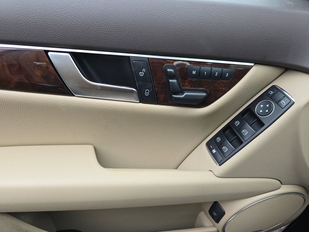 Used 2013 Mercedes-Benz C 300 C 300 image 25