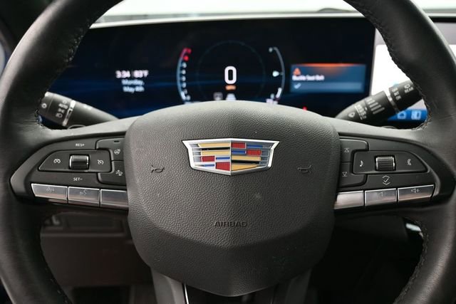 Used 2024 Cadillac XT4 Luxury w/ Cold Weather Package AWD/4WD image 31