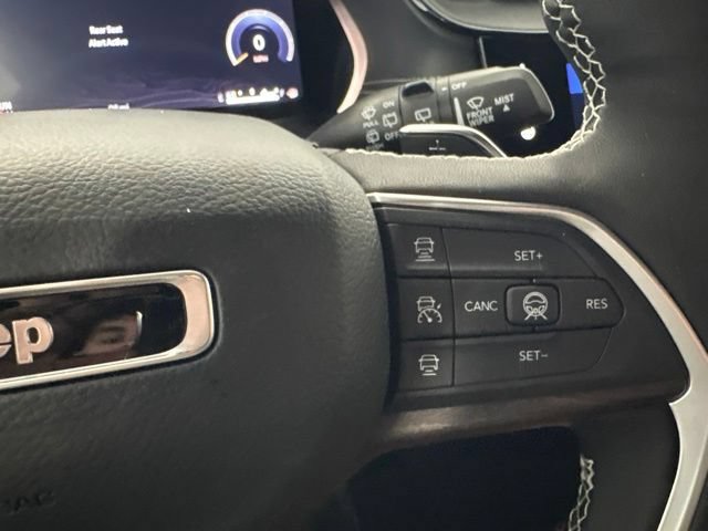 New 2026 Jeep Grand Cherokee Limited AWD/4WD image 36