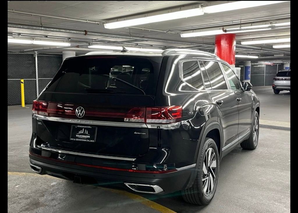 New 2026 Volkswagen Atlas SEL image 6