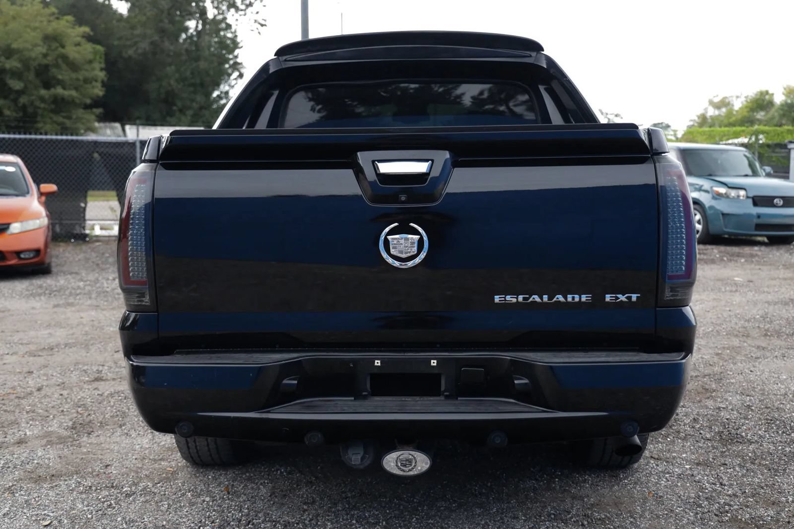 Used 2007 Cadillac Escalade EXT w/ Information Package AWD/4WD image 5