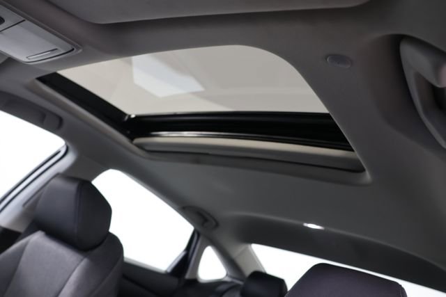 Certified 2025 Honda Accord SE image 18