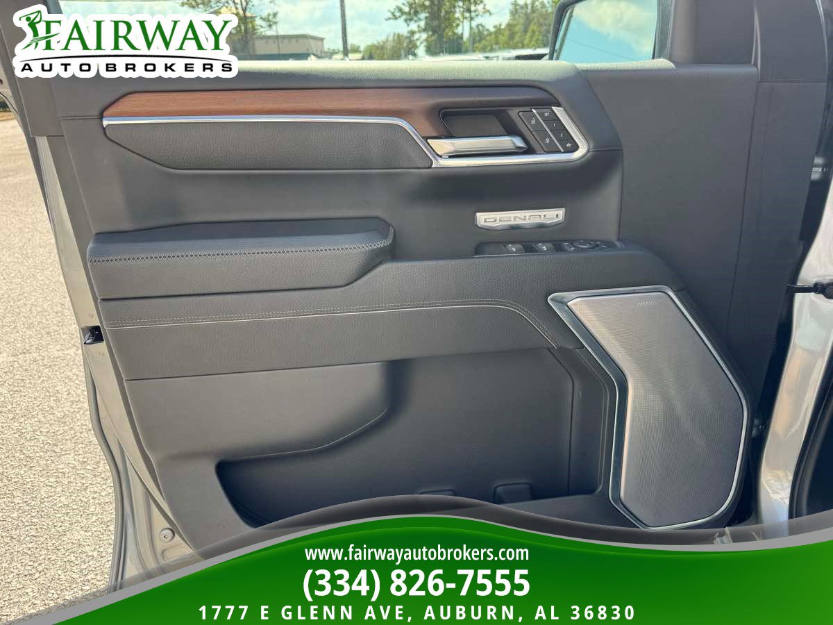 Used 2024 GMC Sierra 1500 Denali AWD/4WD image 28