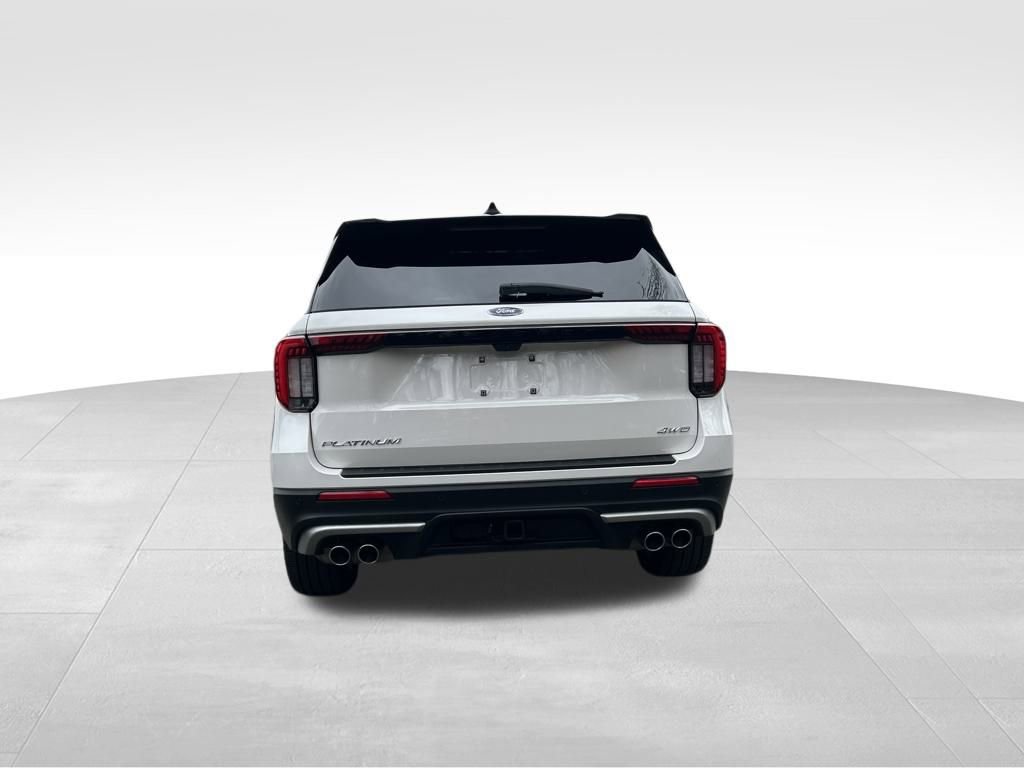 Used 2025 Ford Explorer Platinum w/ Ultimate Package image 4