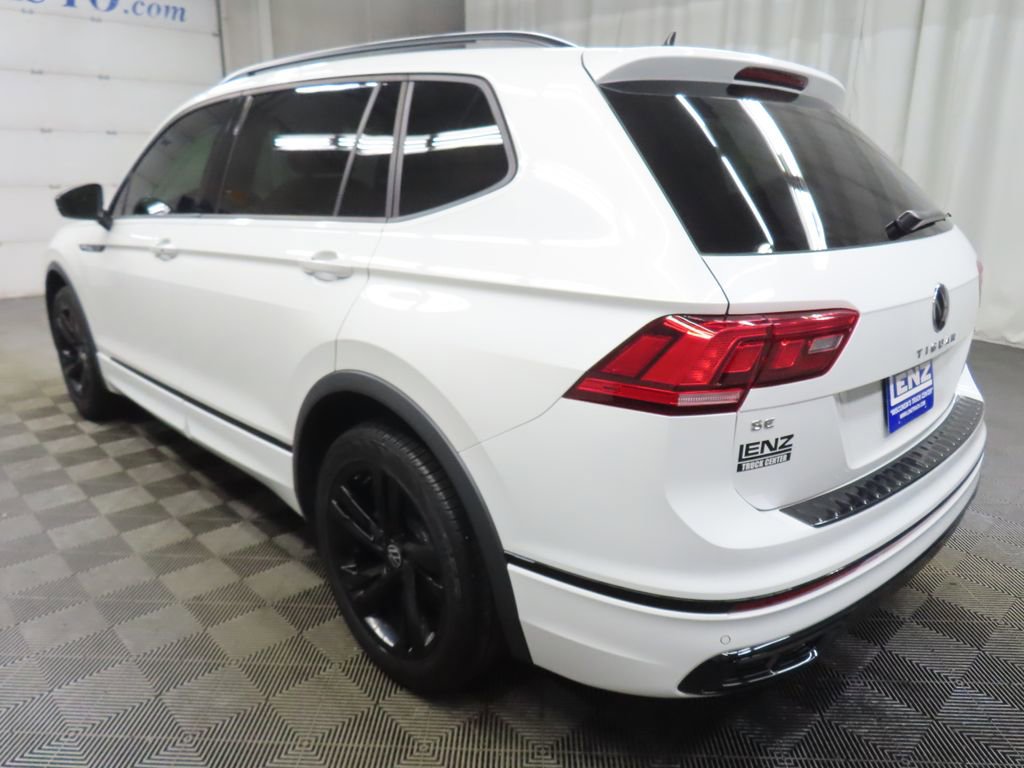 Used 2023 Volkswagen Tiguan SE R-Line image 7