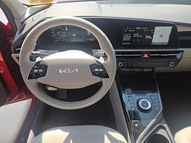 Used 2023 Kia Niro Wind FWD image 10