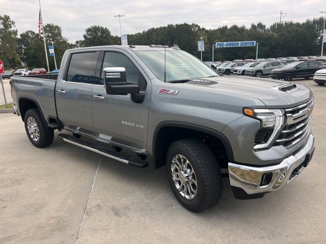 New 2026 Chevrolet Silverado 2500 LTZ w/ LTZ Plus Package AWD/4WD image 15
