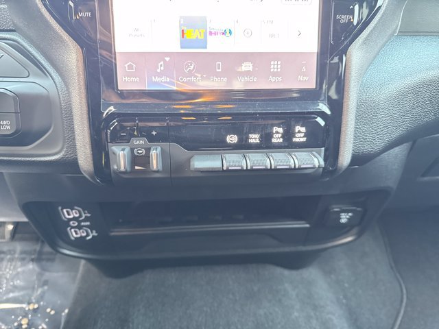 New 2026 RAM 2500 Tradesman AWD/4WD image 21