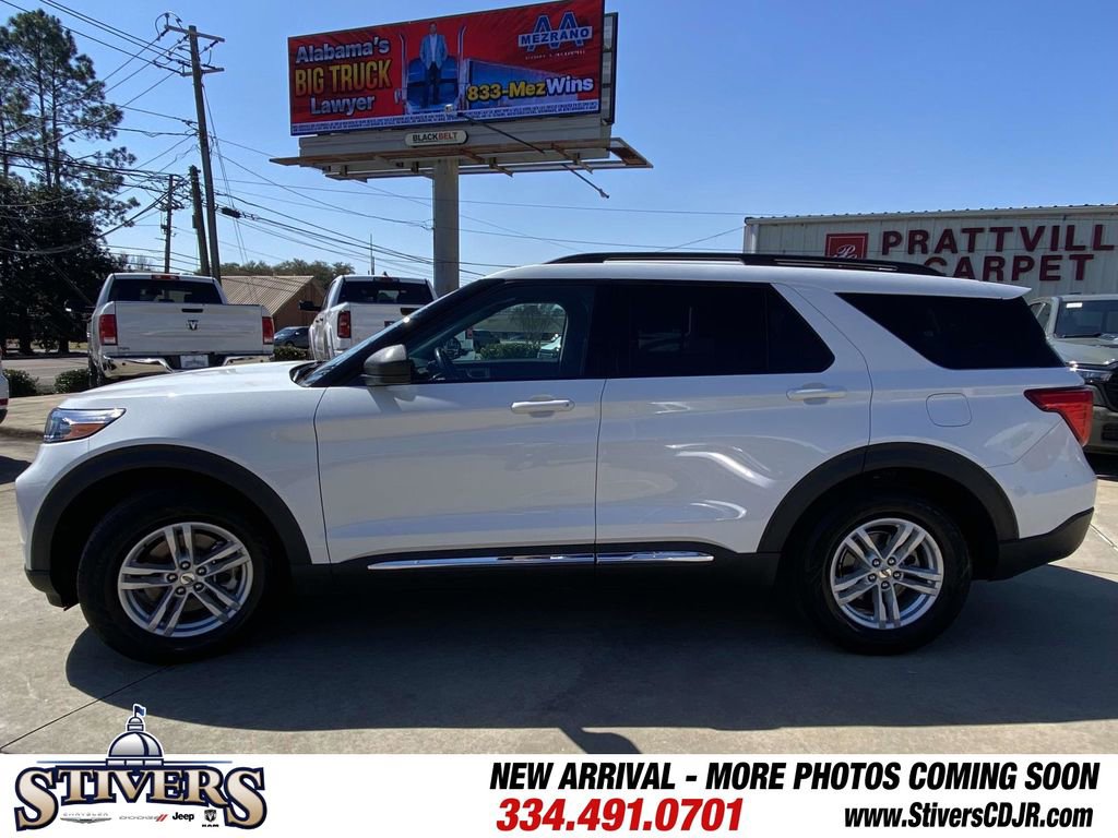 Used 2022 Ford Explorer XLT image 6
