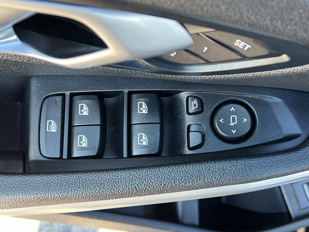 Used 2020 BMW 330i xDrive Sedan w/ Convenience Package image 12