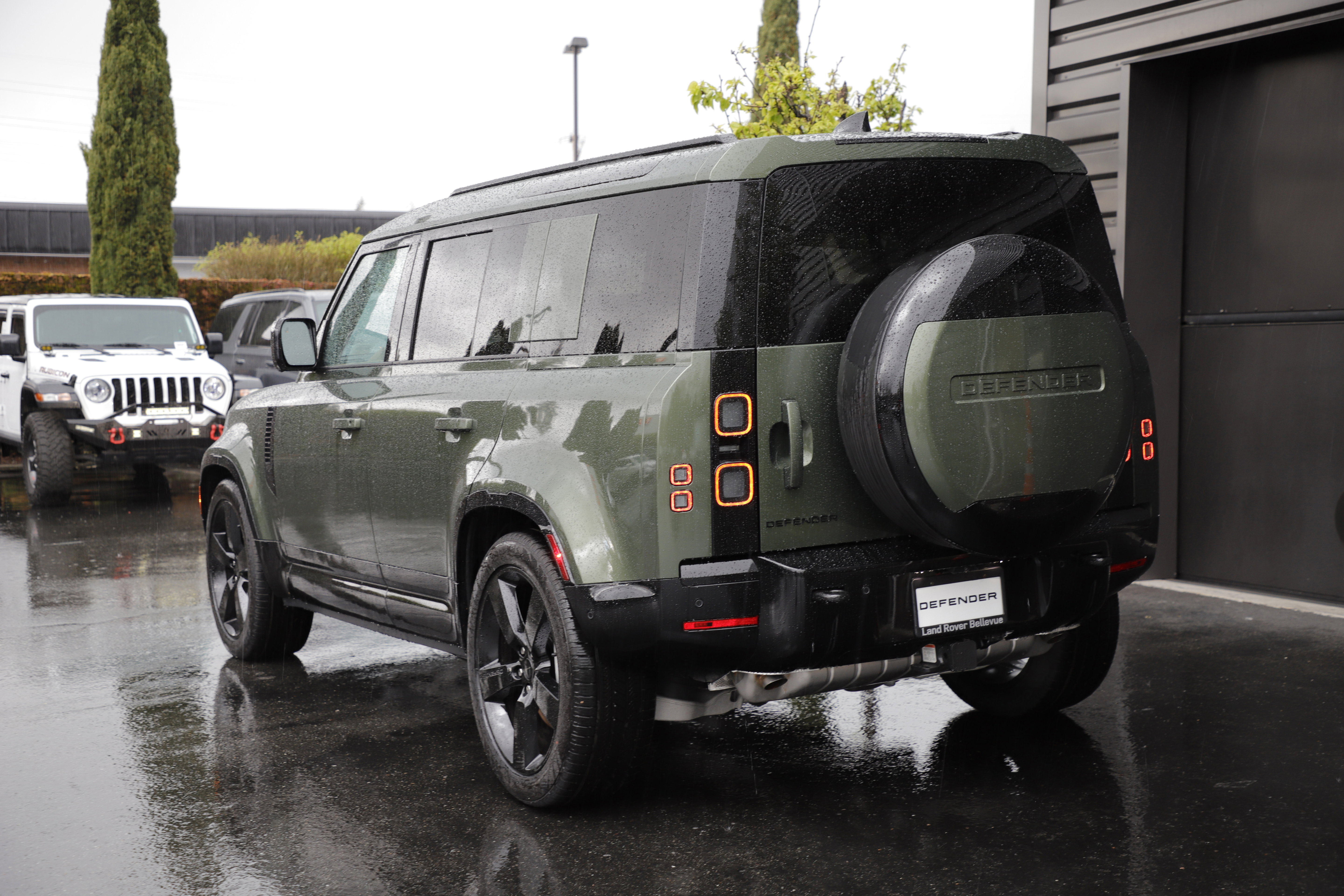 New 2026 Land Rover Defender 110 X-Dynamic SE AWD/4WD image 6