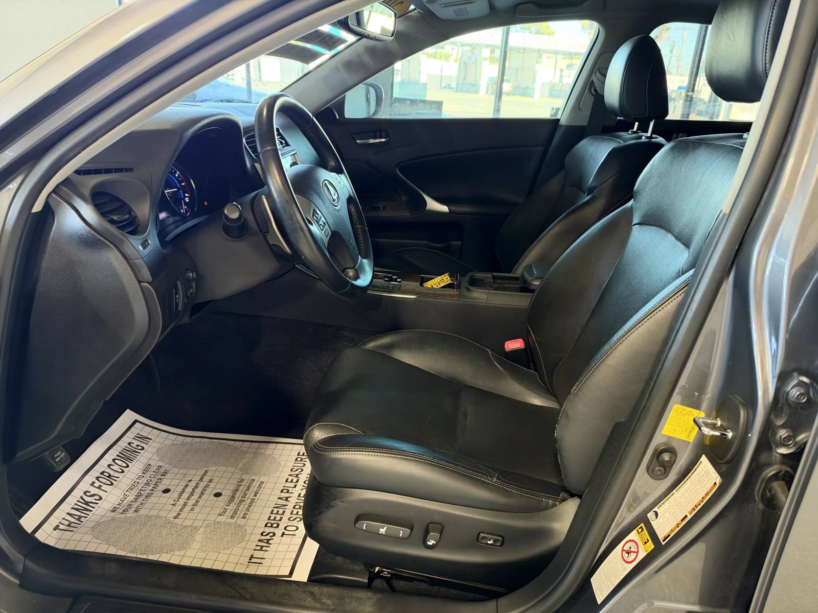 Used 2012 Lexus IS 250 w/ Premium Pkg Value Edition RWD image 8