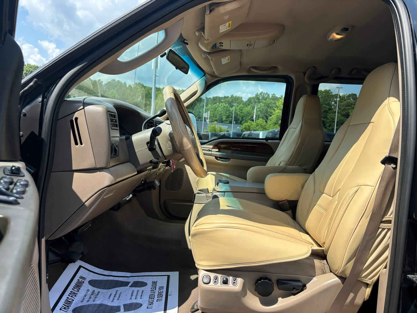 Used 2004 Ford F250 Lariat AWD/4WD image 10