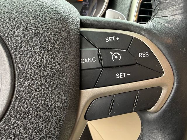 Used 2015 Jeep Grand Cherokee Limited image 31