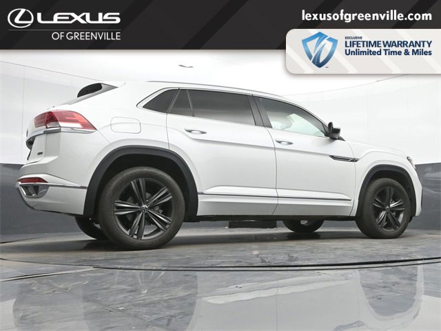 Used 2022 Volkswagen Atlas Cross Sport SEL R-Line image 12