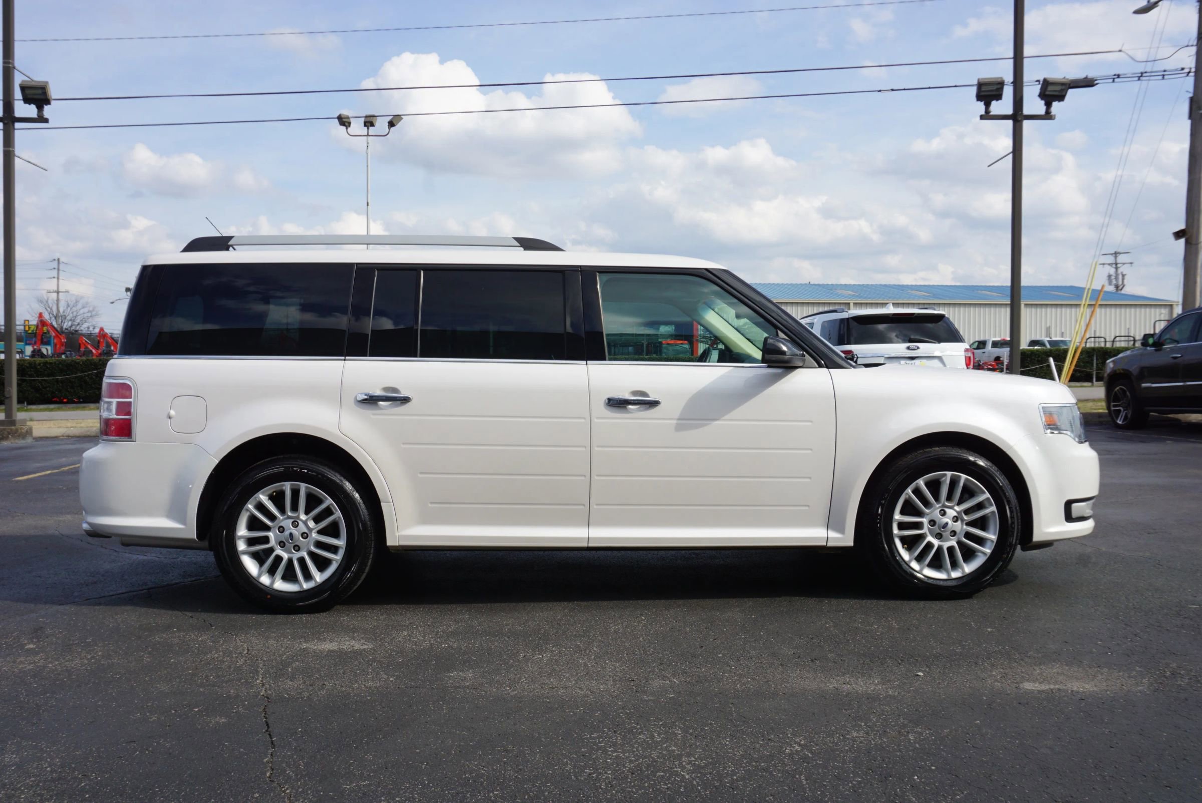 Used 2019 Ford Flex SEL image 4