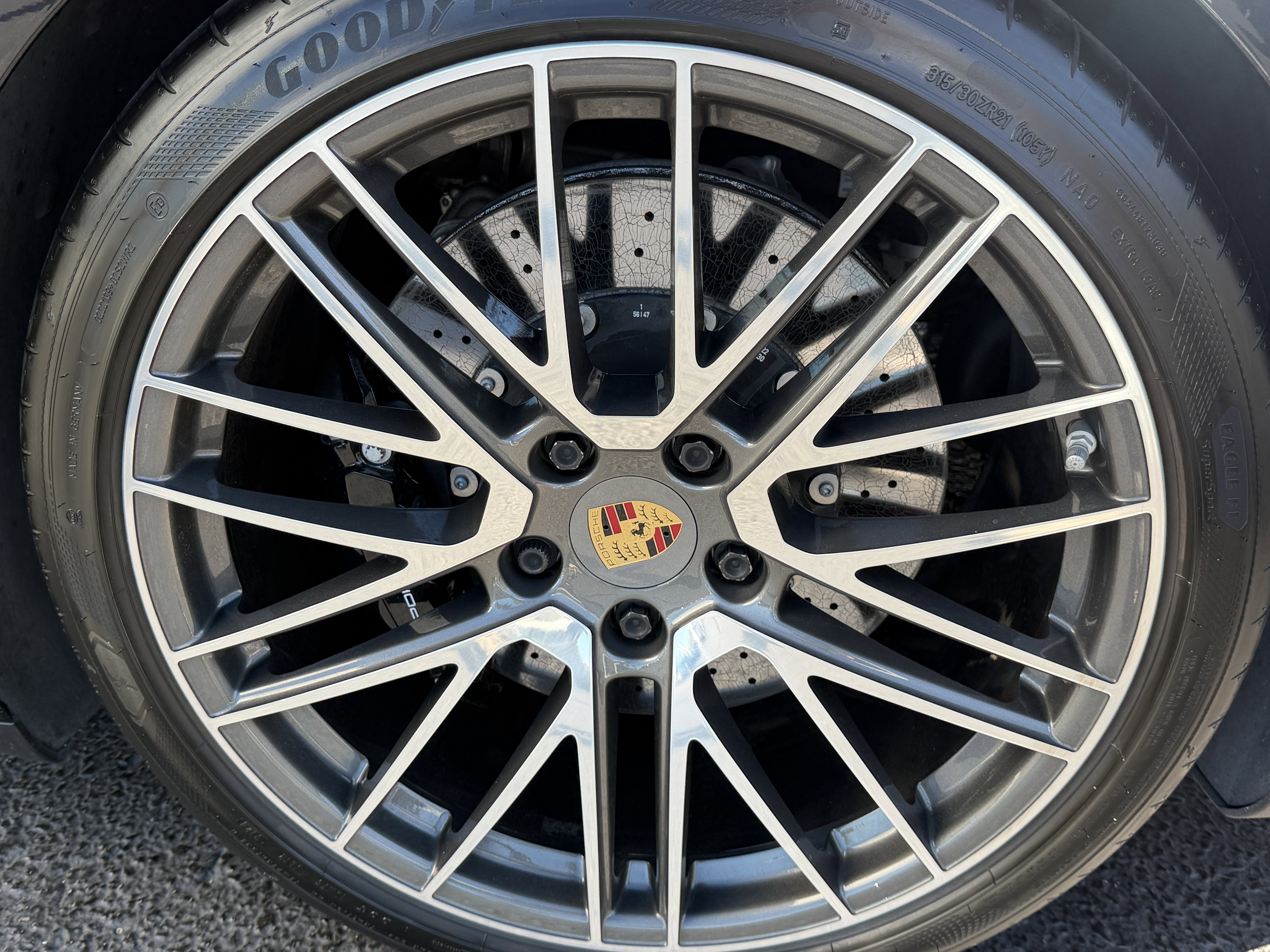 Certified 2022 Porsche 911 Turbo S image 35