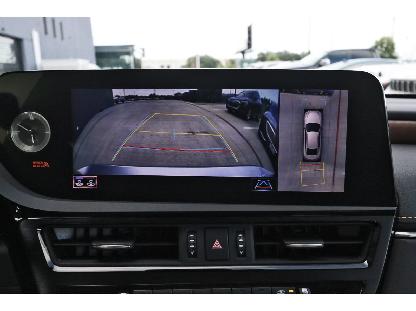 Used 2022 Lexus ES 350 Ultra Luxury w/ Accessory Package 2 FWD image 25