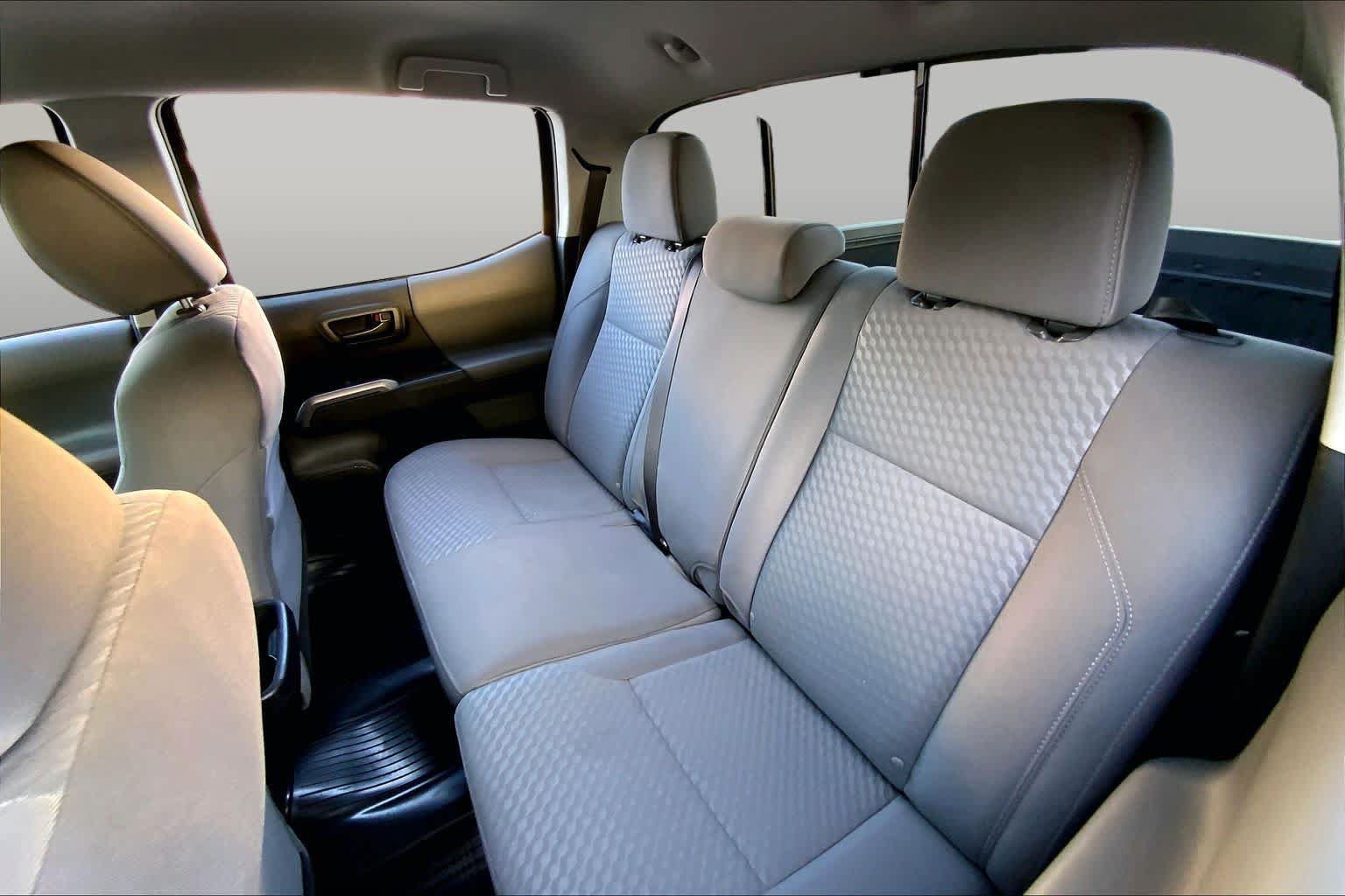 Used 2023 Toyota Tacoma SR5 RWD image 19