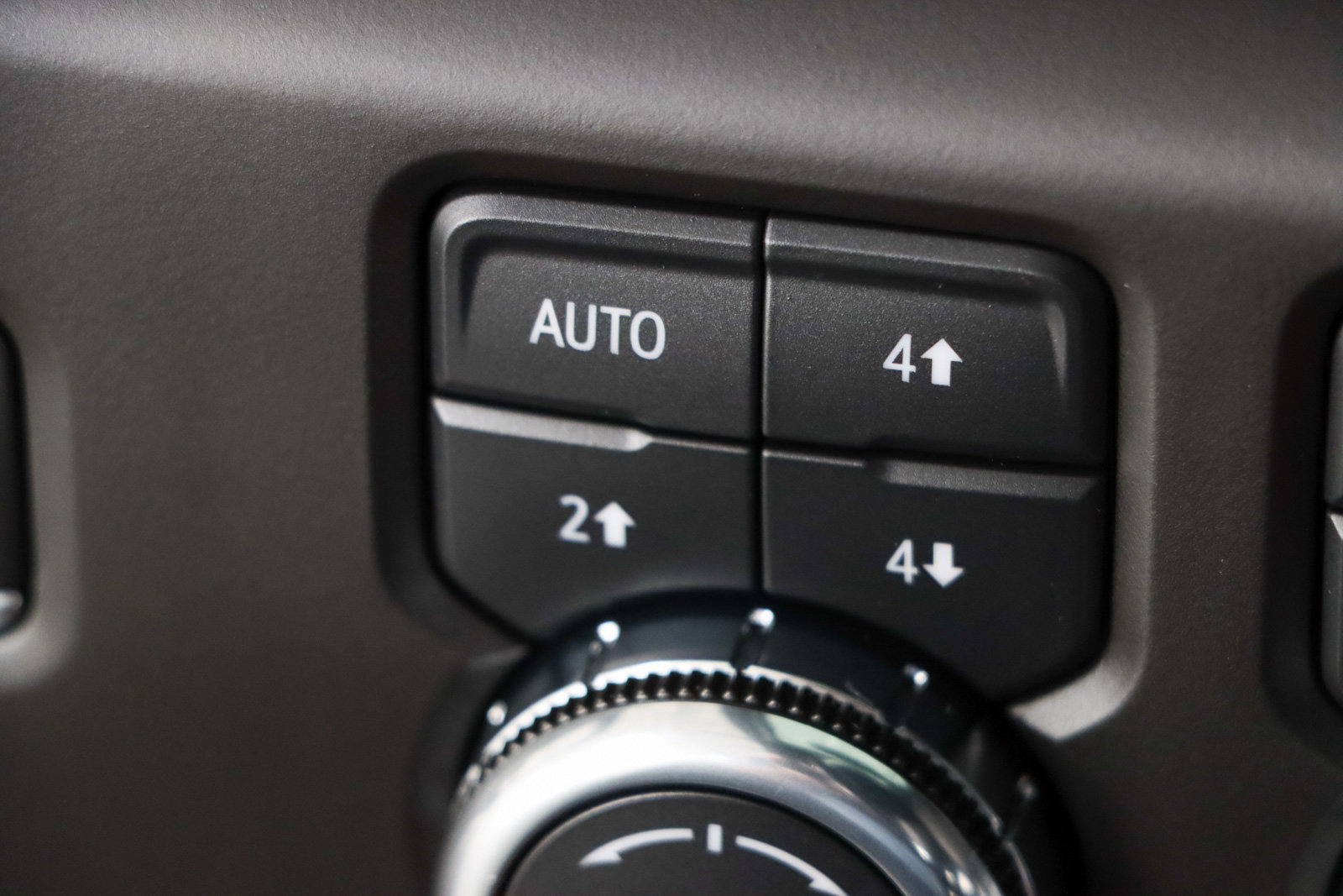 Used 2024 GMC Sierra 2500 AT4X AWD/4WD image 24
