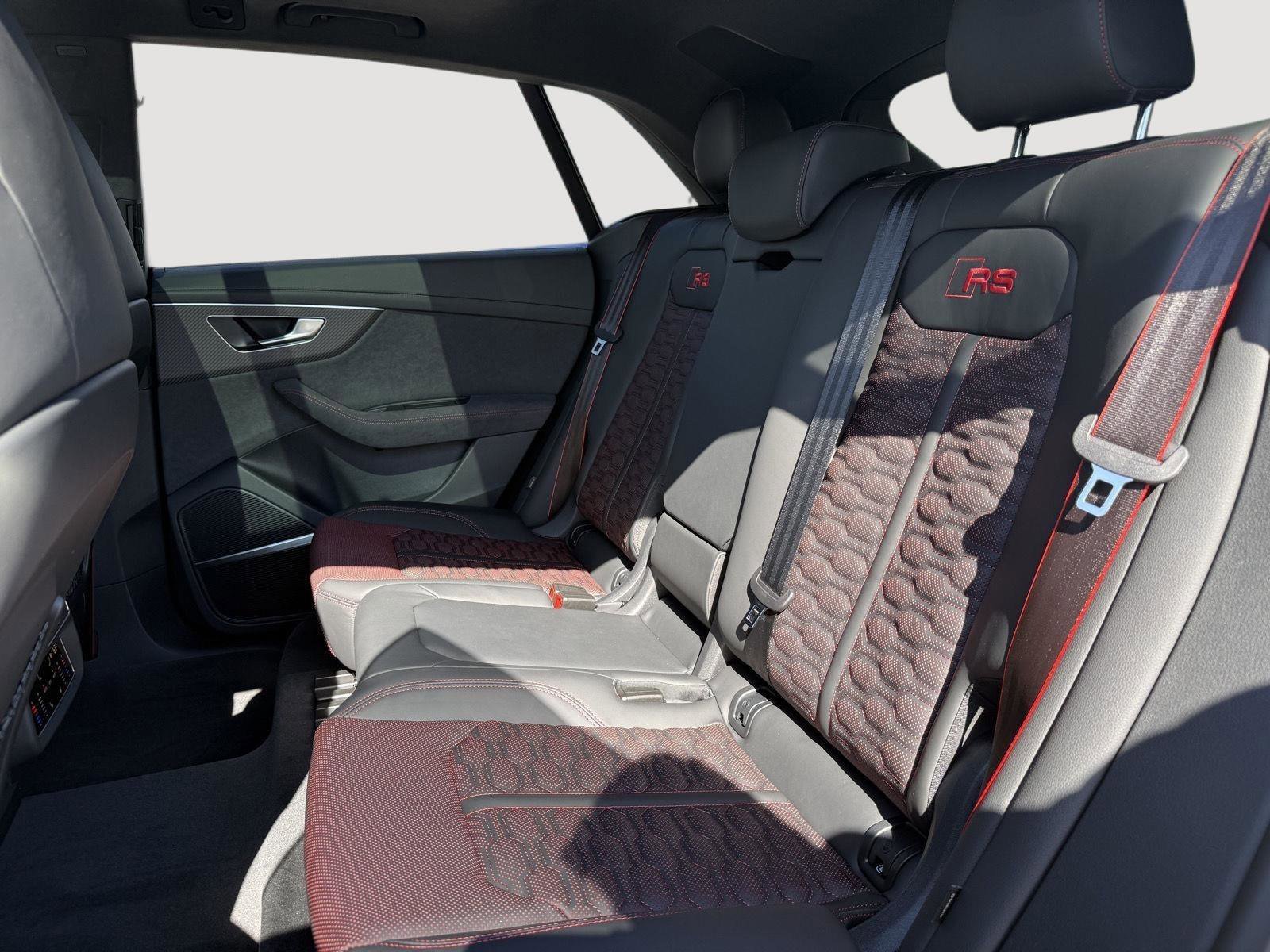 New 2026 Audi RS Q8 performance image 21