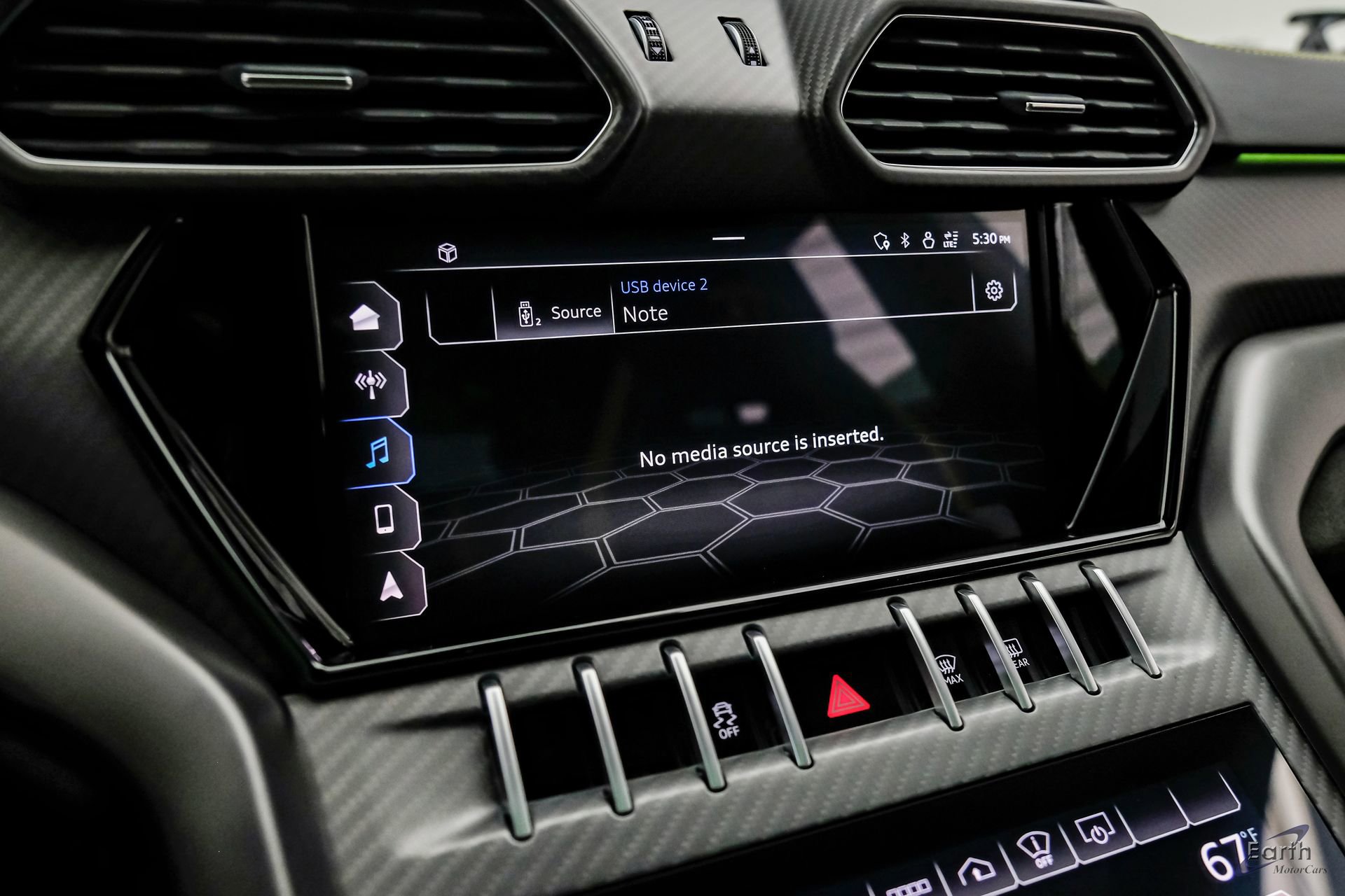 Used 2022 Lamborghini Urus image 82