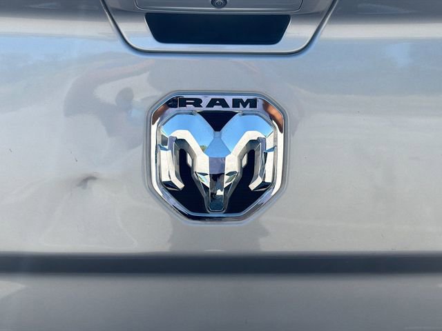 Used 2020 RAM 3500 Big Horn AWD/4WD image 11