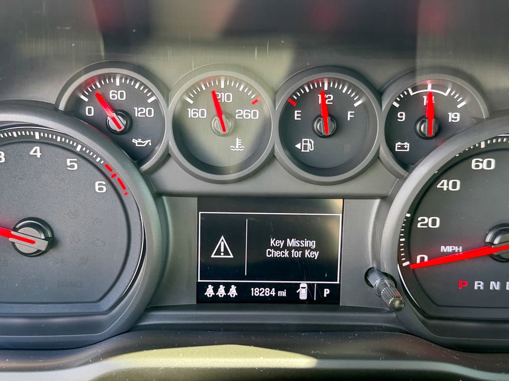 Used 2024 Chevrolet Silverado 1500 Custom Trail Boss w/ Turbomax Blackout Package image 23