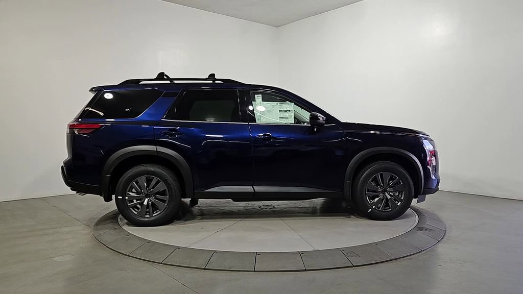 New 2026 Nissan Pathfinder SV image 6