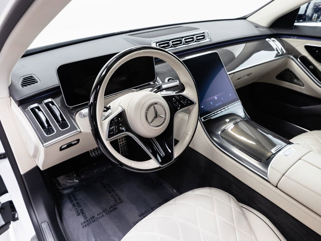 Used 2025 Mercedes-Benz S 580e 4MATIC Sedan image 9