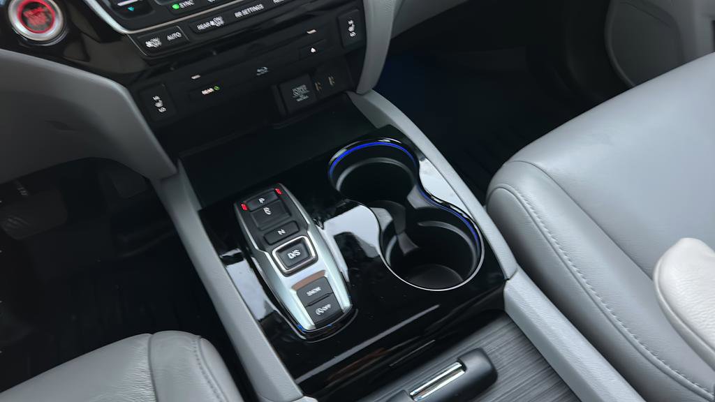 Used 2018 Honda Pilot Touring image 41