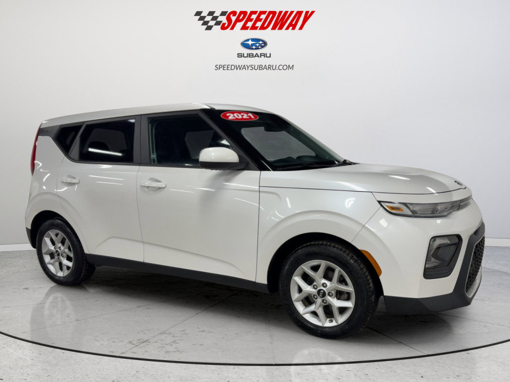 Used 2021 Kia Soul S image 12