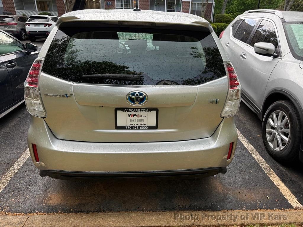Used 2015 Toyota Prius V Five FWD image 6