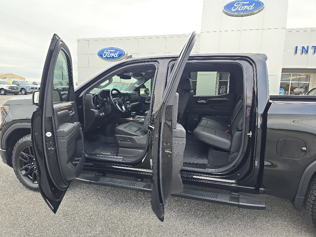 Used 2025 GMC Sierra 1500 Elevation w/ Elevation Premium Package AWD/4WD image 15