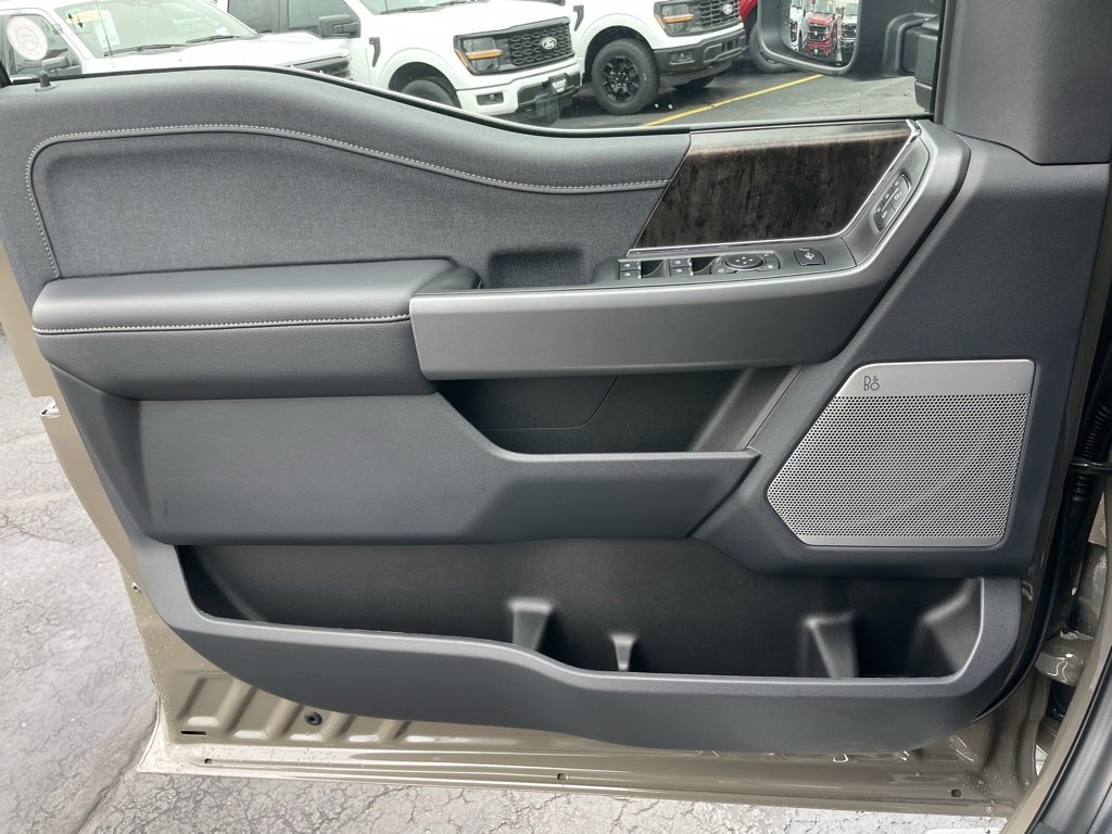 New 2026 Ford F250 Lariat image 59