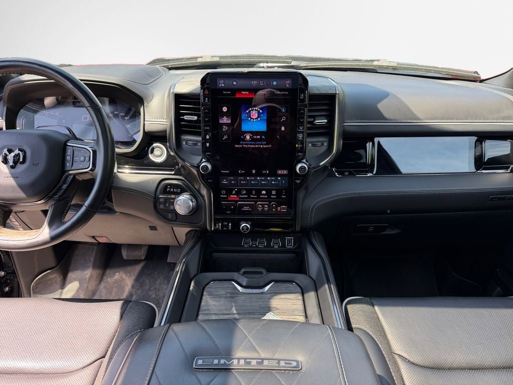 Used 2025 RAM 1500 Limited AWD/4WD image 16