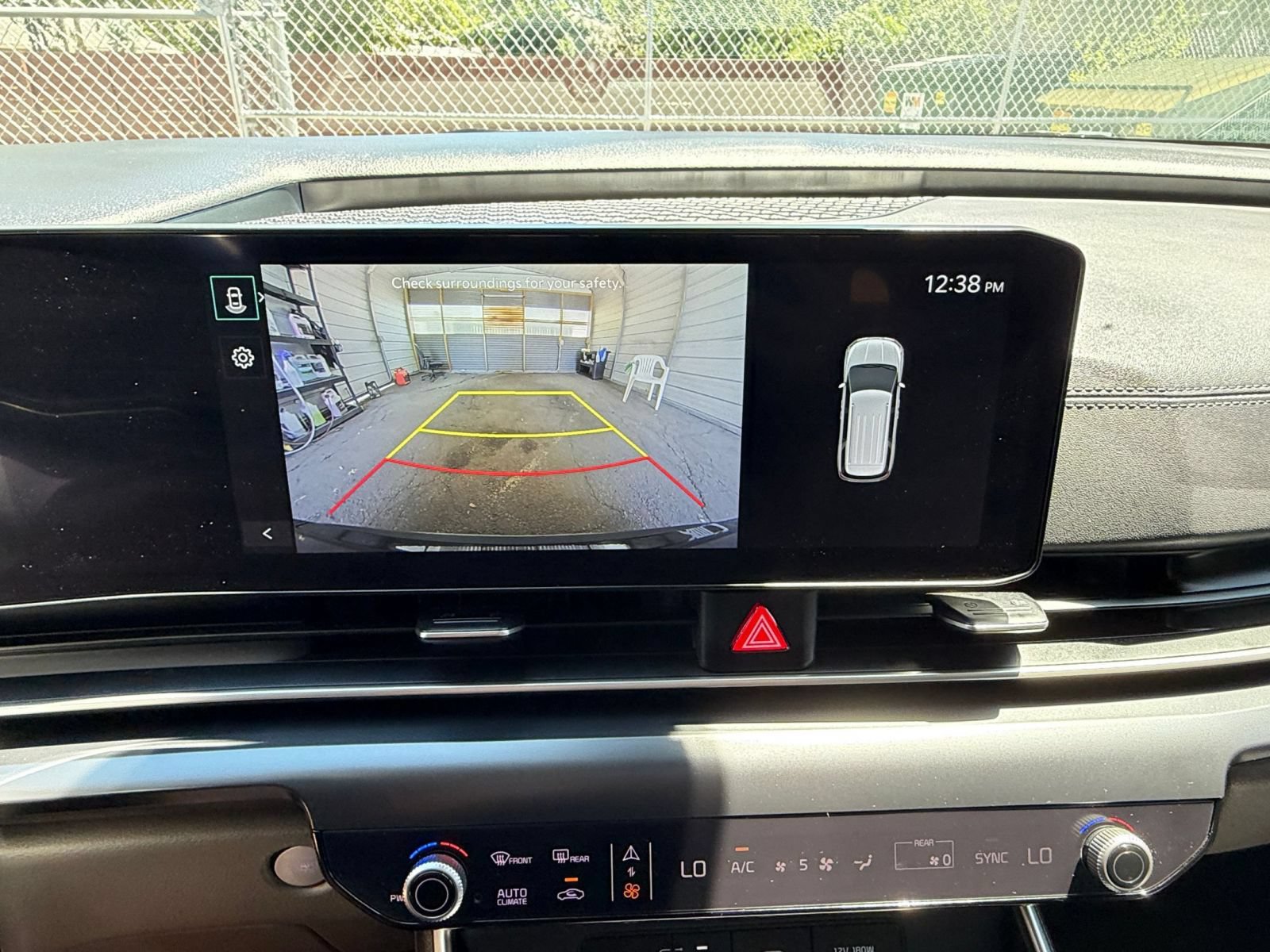 Used 2026 Kia Carnival FWD image 21