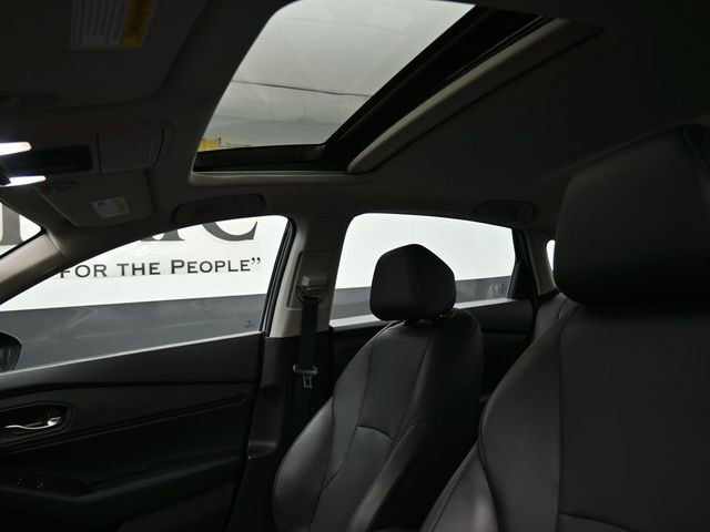 Used 2023 Honda Accord EX-L image 17