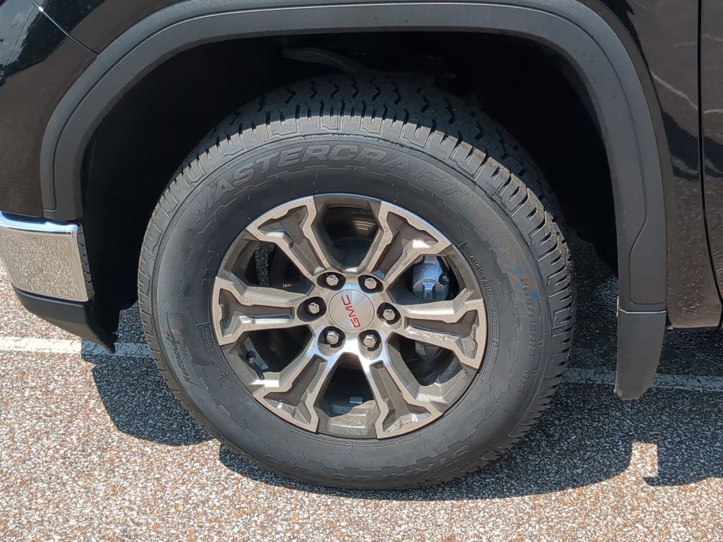 Used 2024 GMC Sierra 1500 SLT image 31