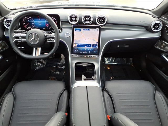 Used 2025 Mercedes-Benz C 300 4MATIC Sedan image 4