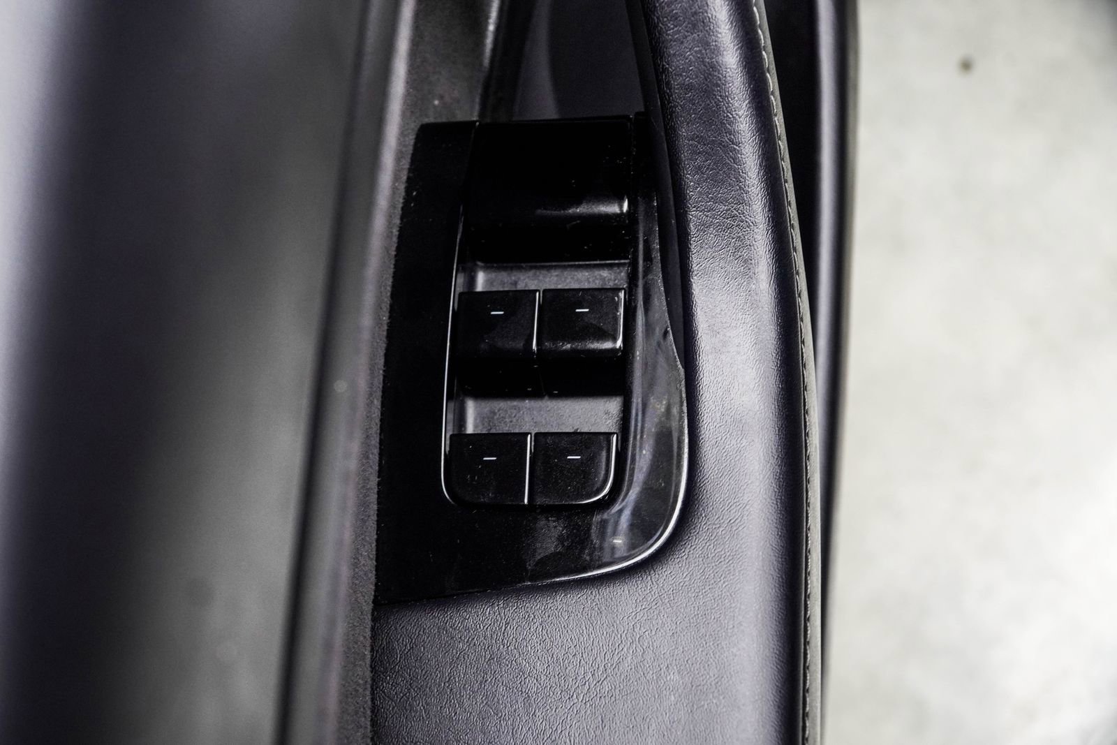 Used 2020 Tesla Model 3 Long Range AWD/4WD image 29
