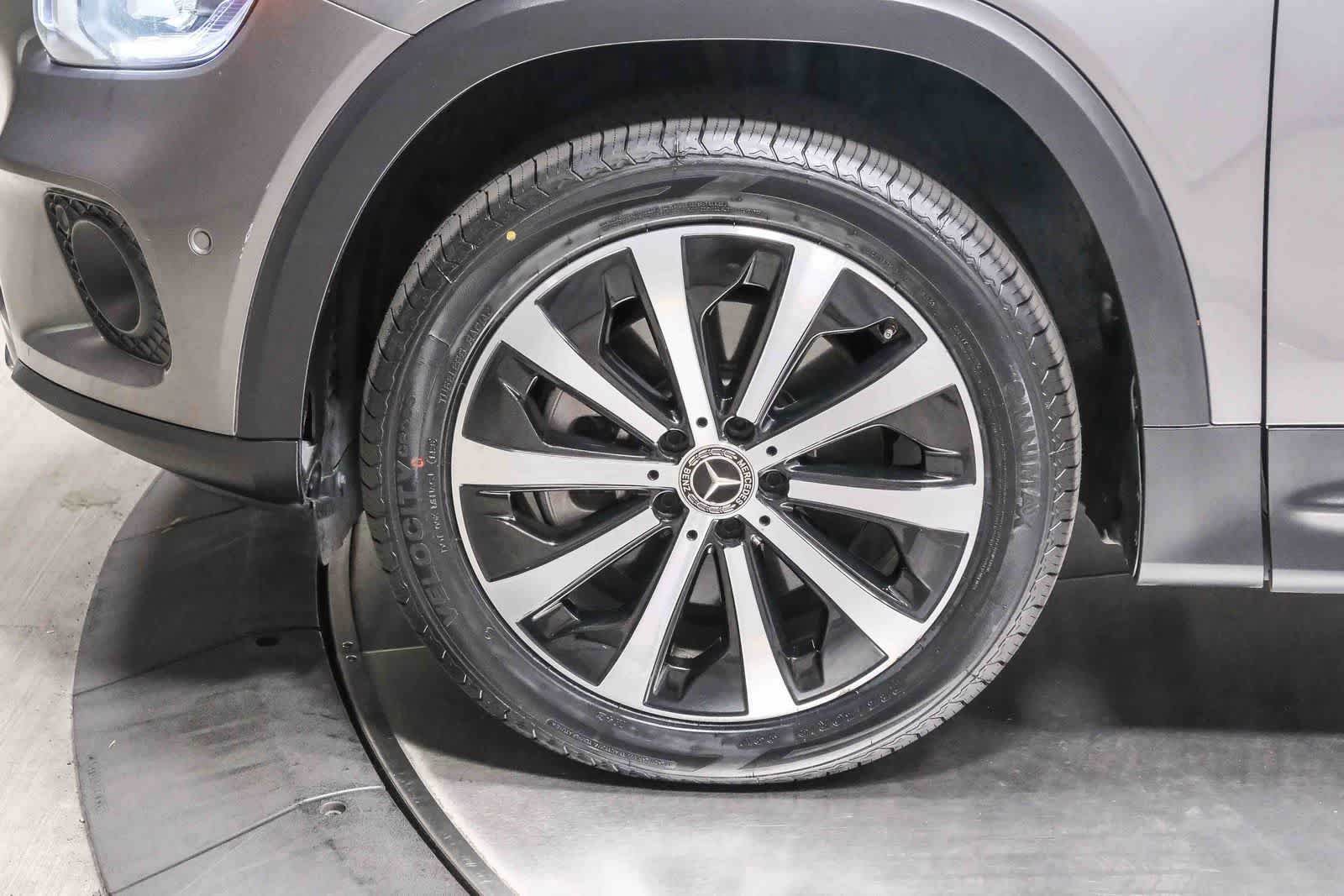 Used 2023 Mercedes-Benz GLB 250 image 10