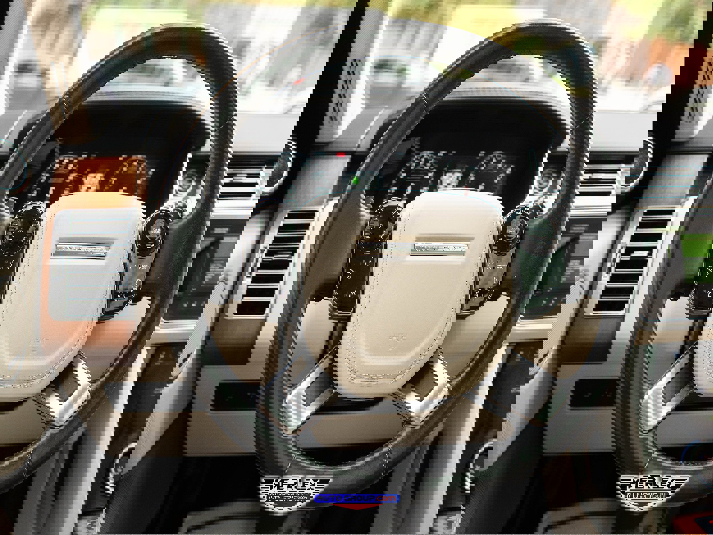 Used 2018 Land Rover Range Rover Supercharged image 24