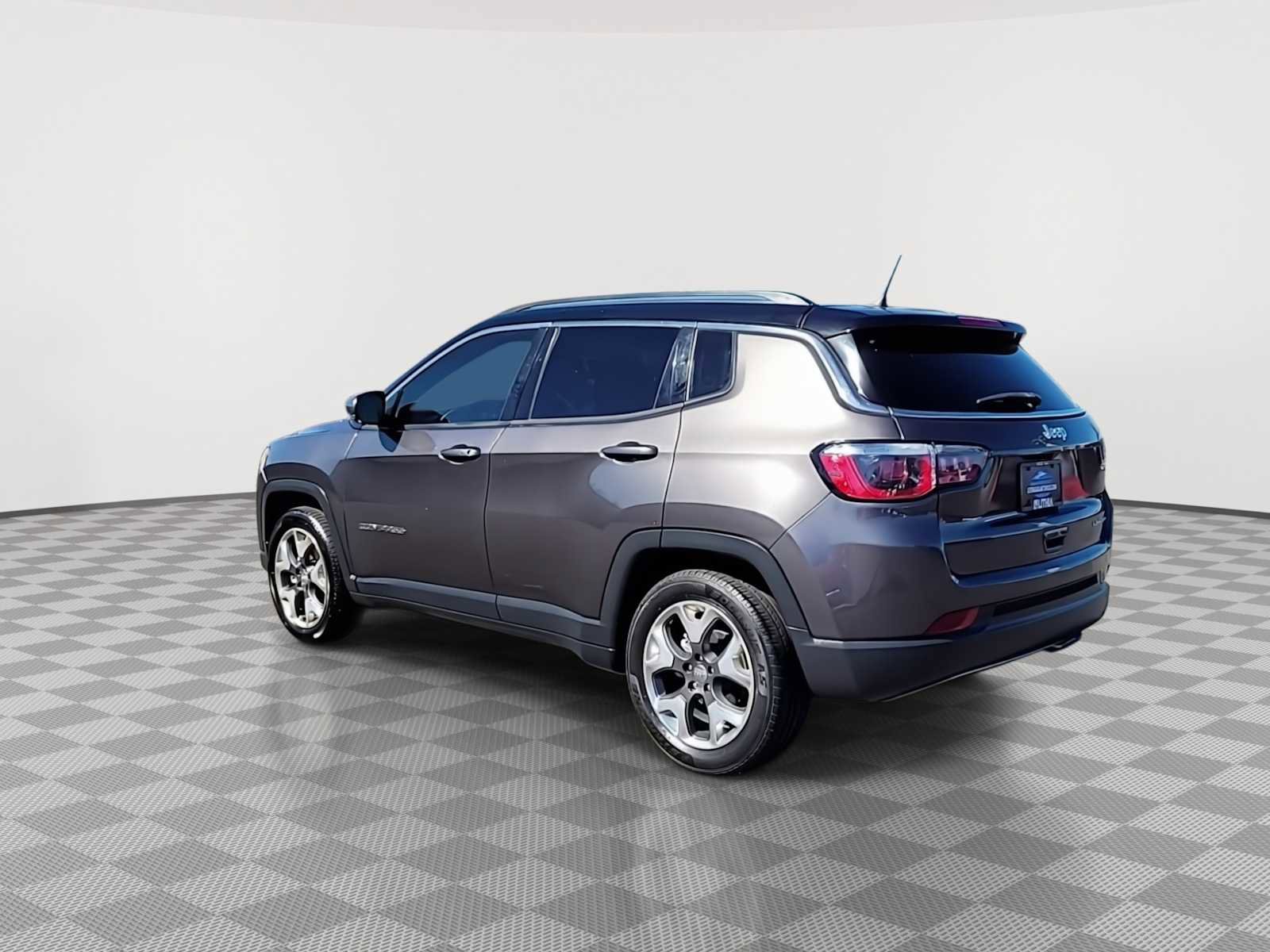 Used 2019 Jeep Compass Limited FWD image 6