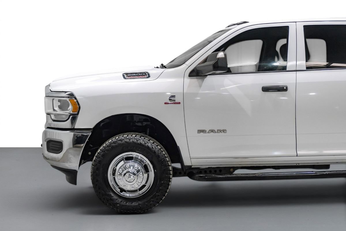 Used 2019 RAM 3500 Tradesman w/ Chrome Appearance Group AWD/4WD image 10