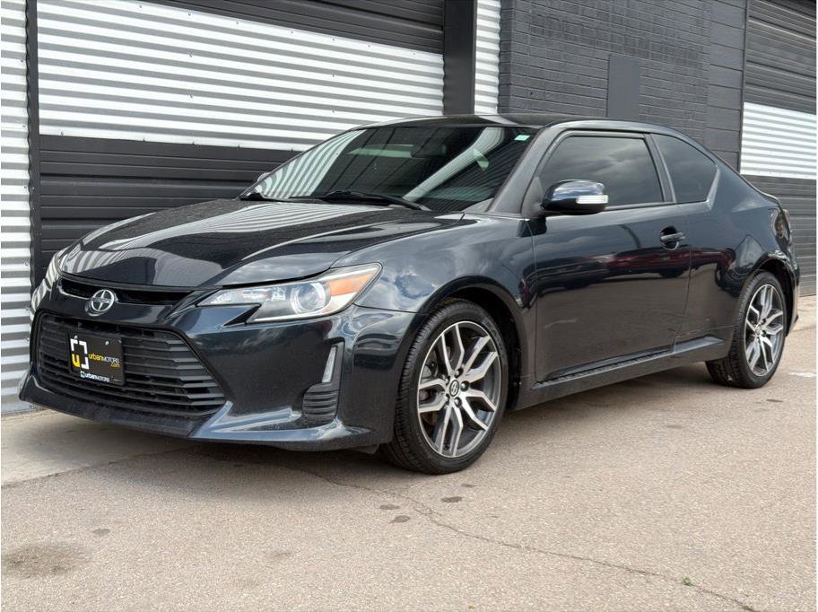 Used 2015 Scion tC FWD image 5