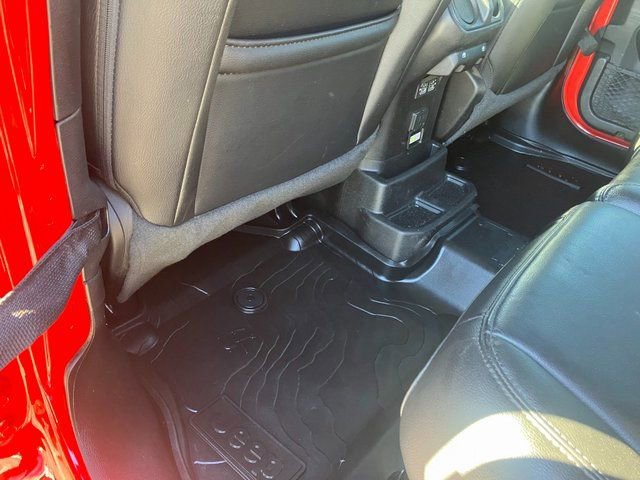 Used 2021 Jeep Wrangler Unlimited Sahara image 18