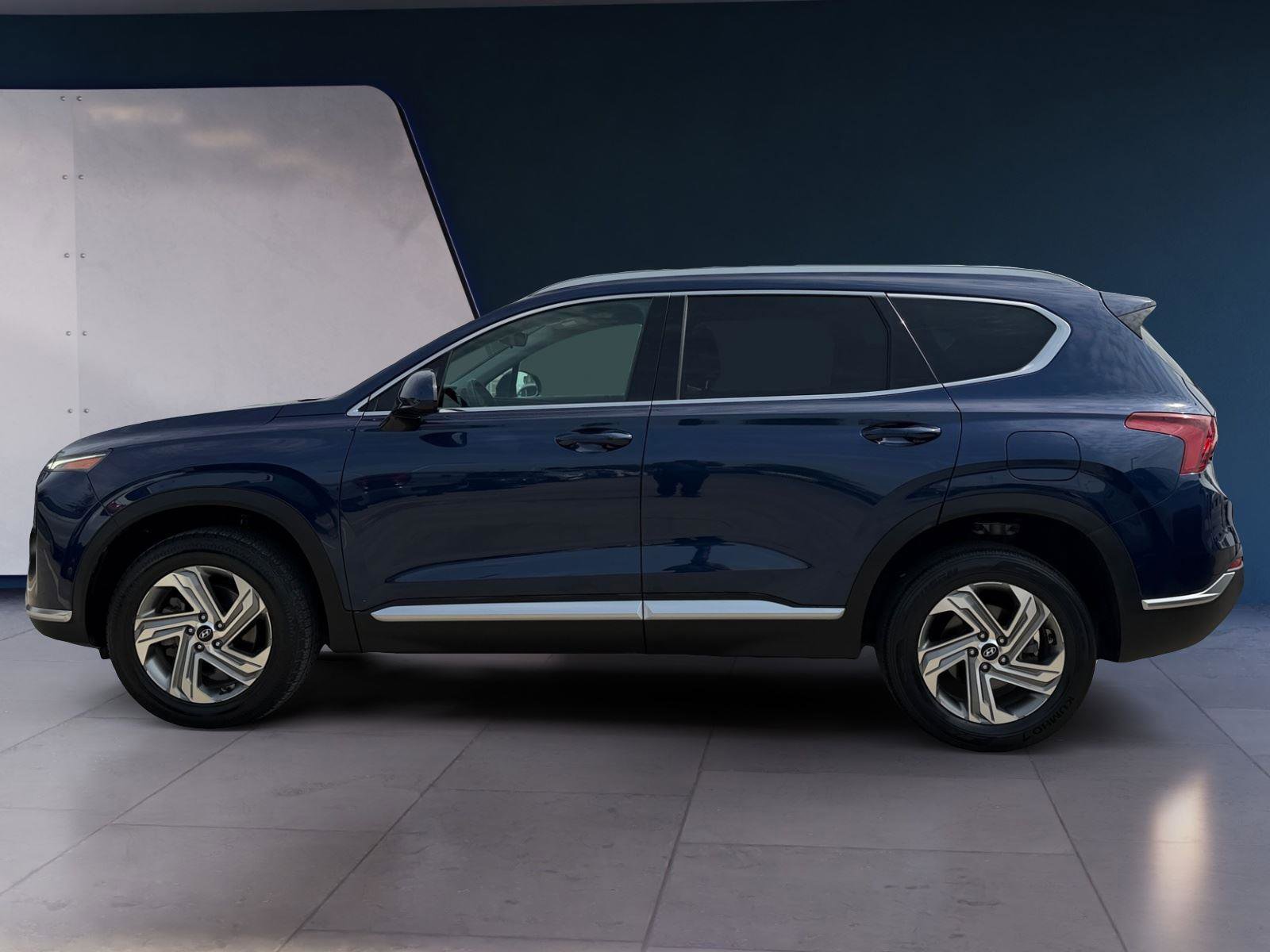 Used 2022 Hyundai Santa Fe SEL image 2