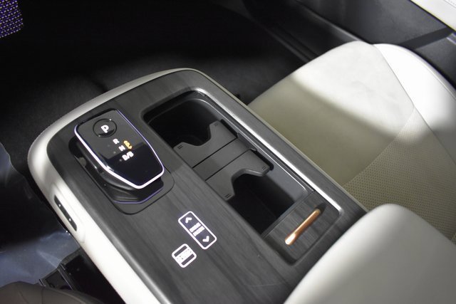 Certified 2023 Nissan Ariya AWD image 26