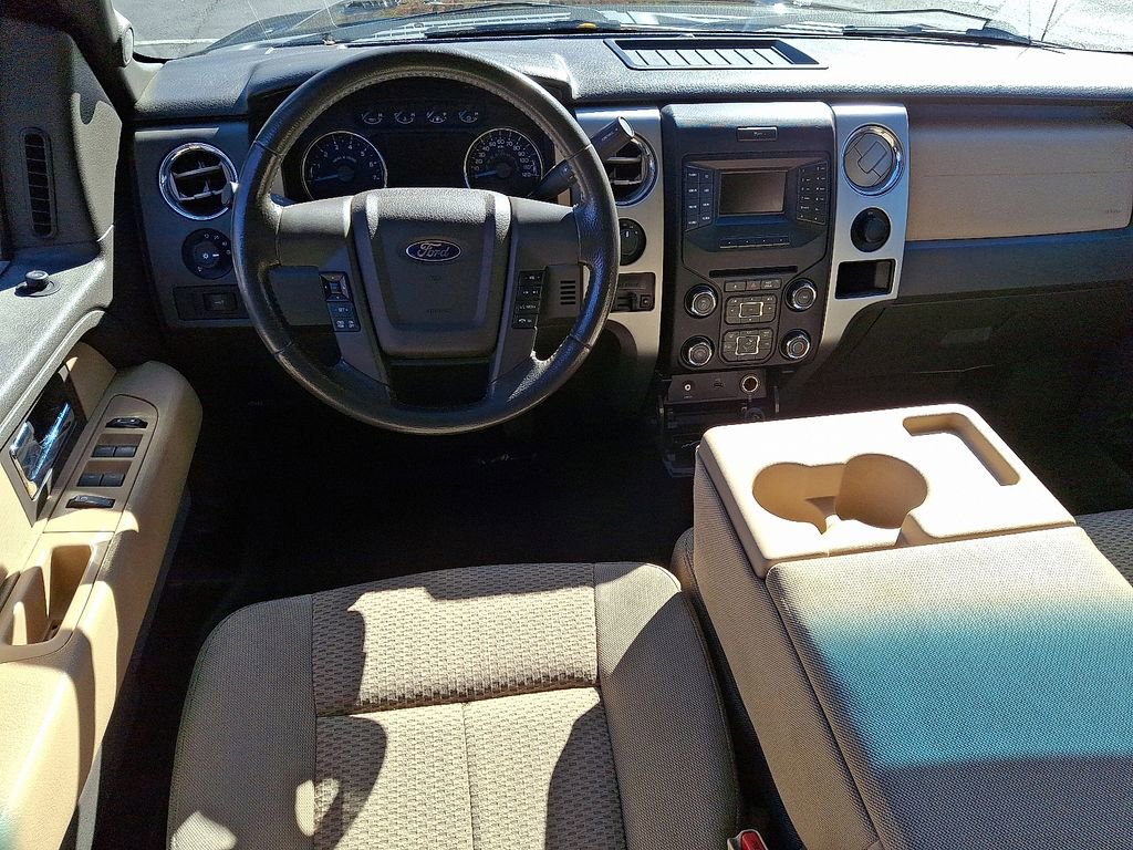 Used 2013 Ford F150 XLT w/ Luxury Equipment Group image 12